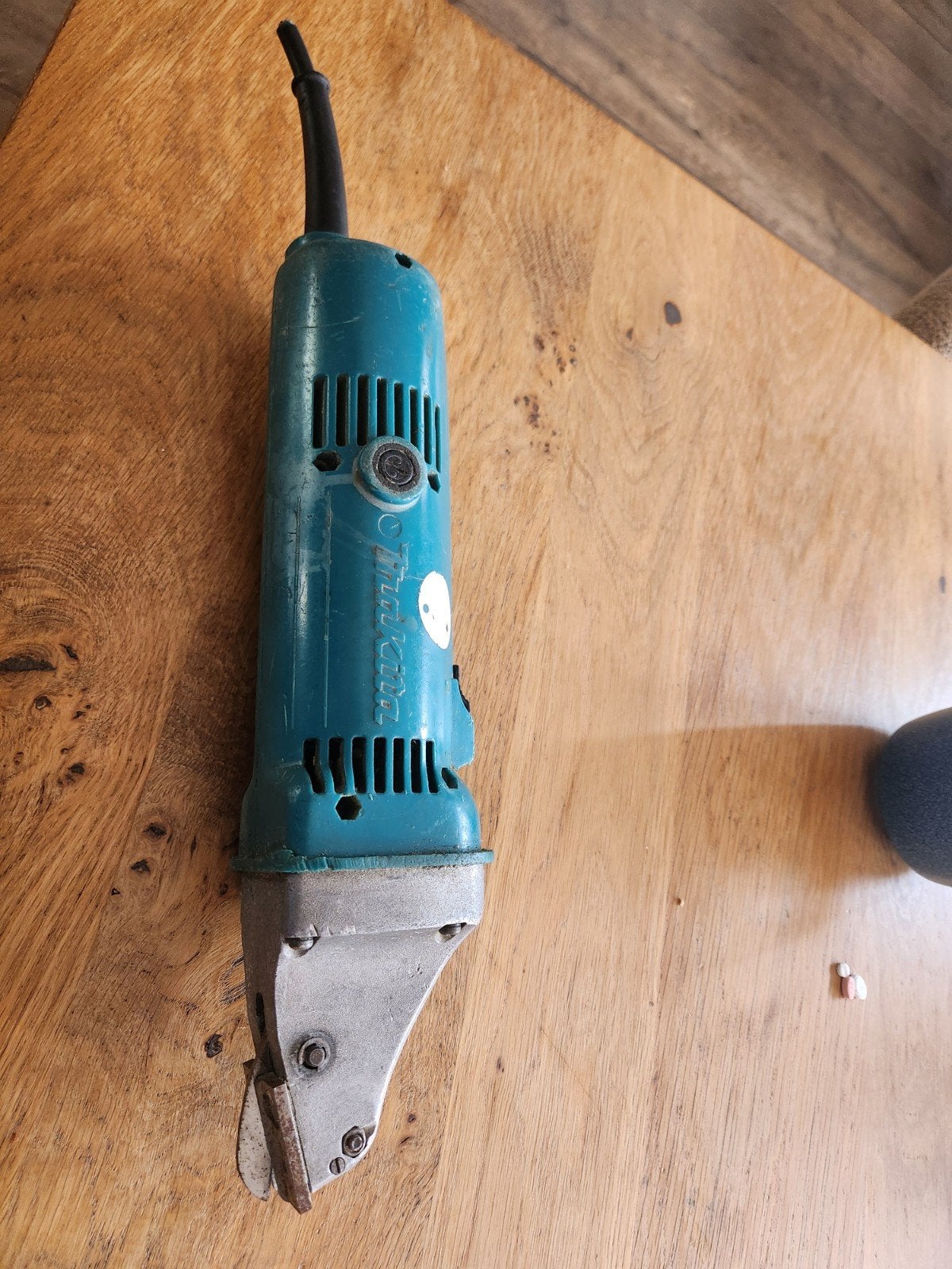makita knabbelschaar., Doe-het-zelf en Verbouw, Gereedschap | Freesmachines, Ophalen, Elektrisch, Bovenfrees