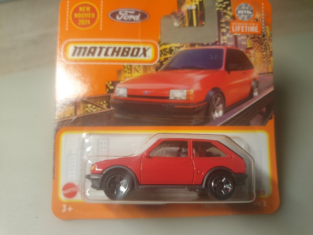 Matchbox 94 - 1983 Ford Fiesta Mk2 [rood] 1/55 MIB, Ophalen of Verzenden, Nieuw, Auto