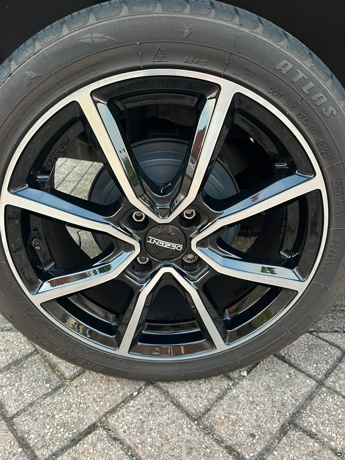 Velgen VW Up! 16inch met all season banden, Auto-onderdelen, Banden en Velgen, Ophalen, Gebruikt, 16 inch, Banden en Velgen