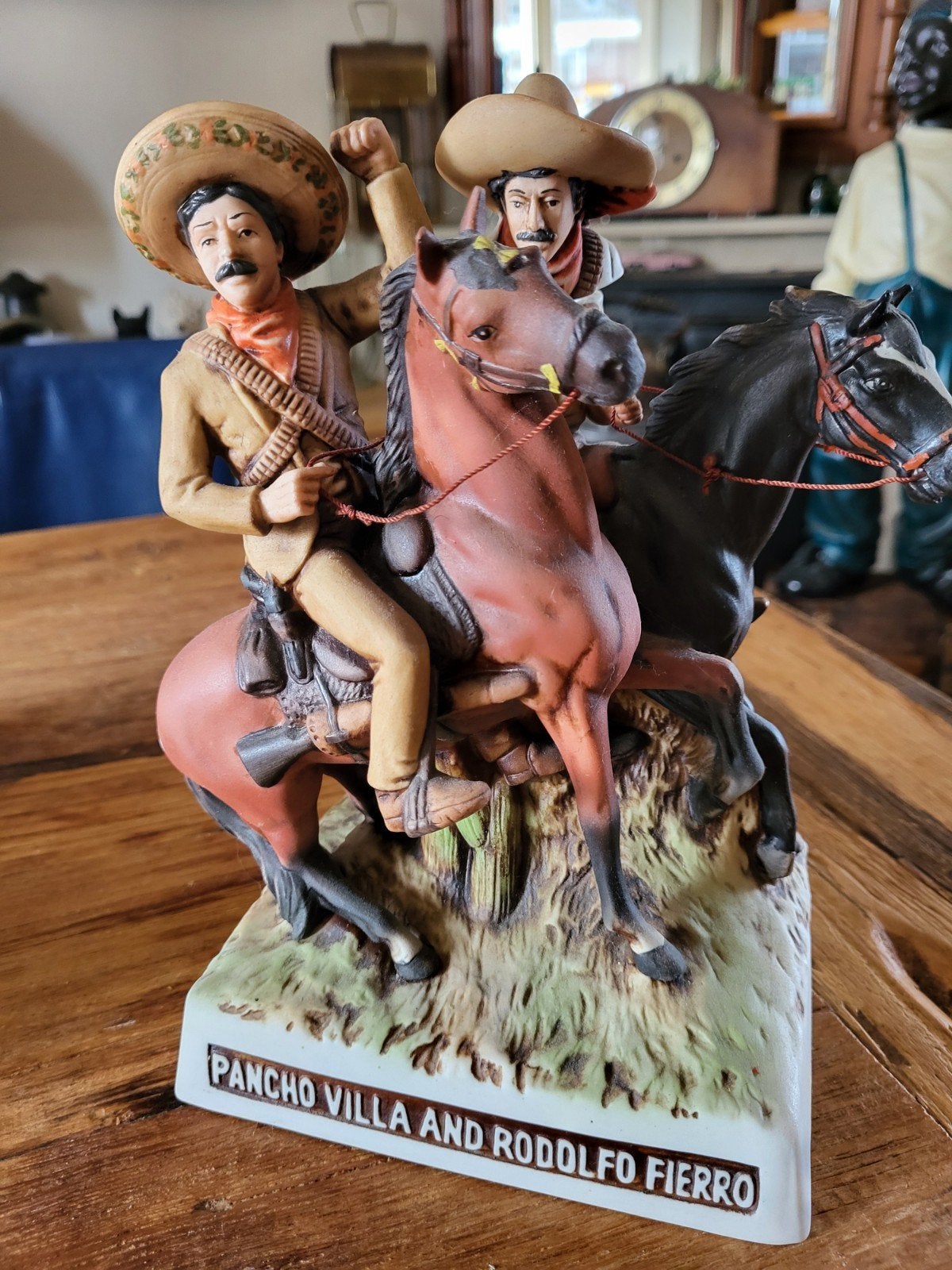 Pancho Villa en Rodolfo Fierro fles, Verzamelen, Beelden en Beeldjes, Ophalen of Verzenden