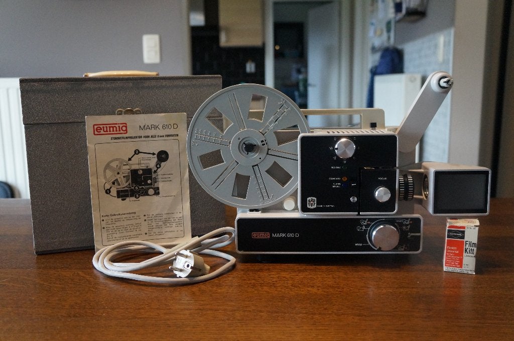 Eumig 8mm smalfilmset projector/camera/lamp originele koffer, Ophalen, 1940 tot 1960, Projector