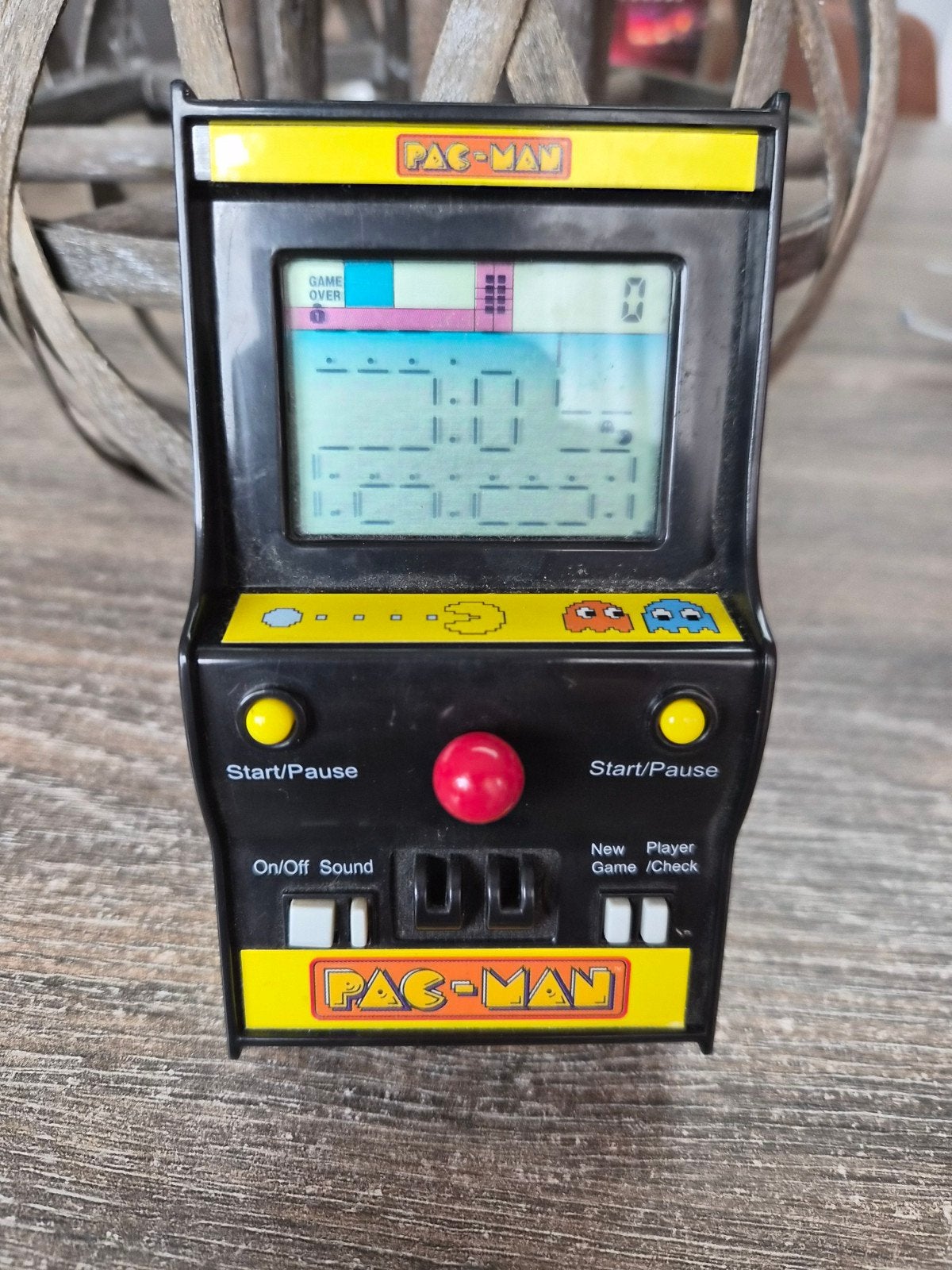Vintage Pac-Man Mini Arcade Game - MCA Entertainment, Spelcomputers en Games, Spelcomputers | Overige, Gebruikt, Overige merken