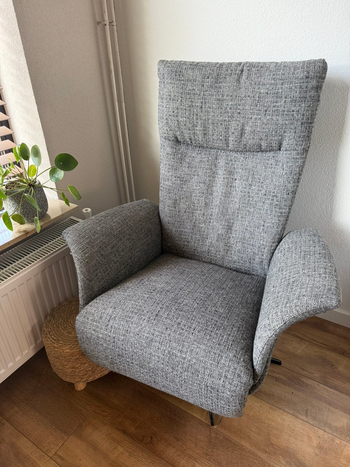 Prachtige Montèl relaxfauteuil – draaibaar & verstelbaar, Huis en Inrichting, Fauteuils, Ophalen, 75 tot 100 cm, Zo goed als nieuw