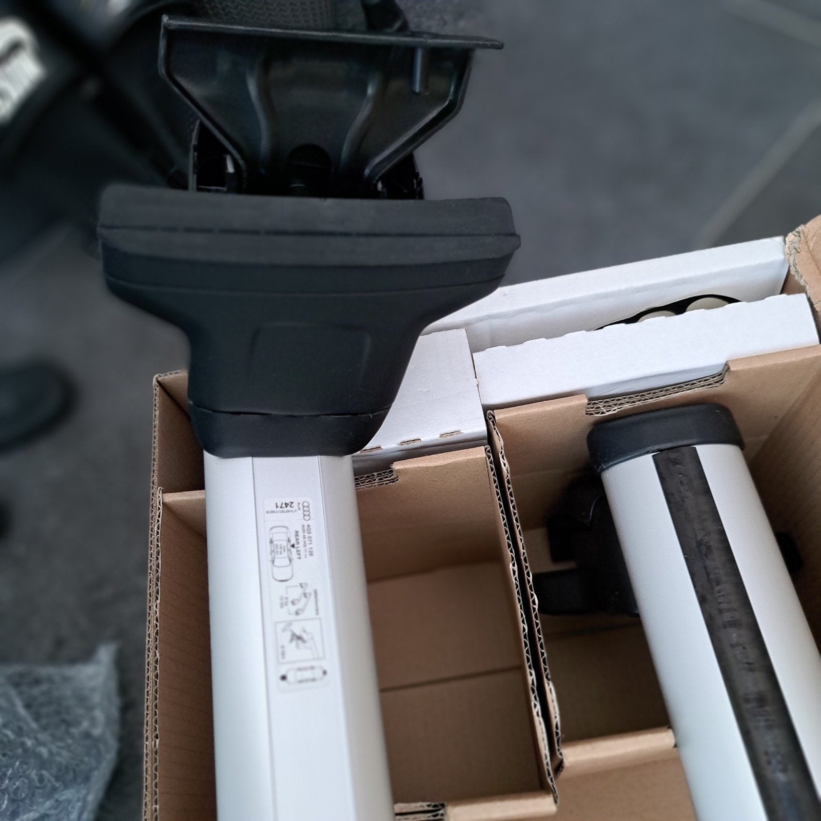 Originele Audi A6 (4G) dakdragers -   nieuw nooit  gebruikt, Ophalen of Verzenden, Zo goed als nieuw