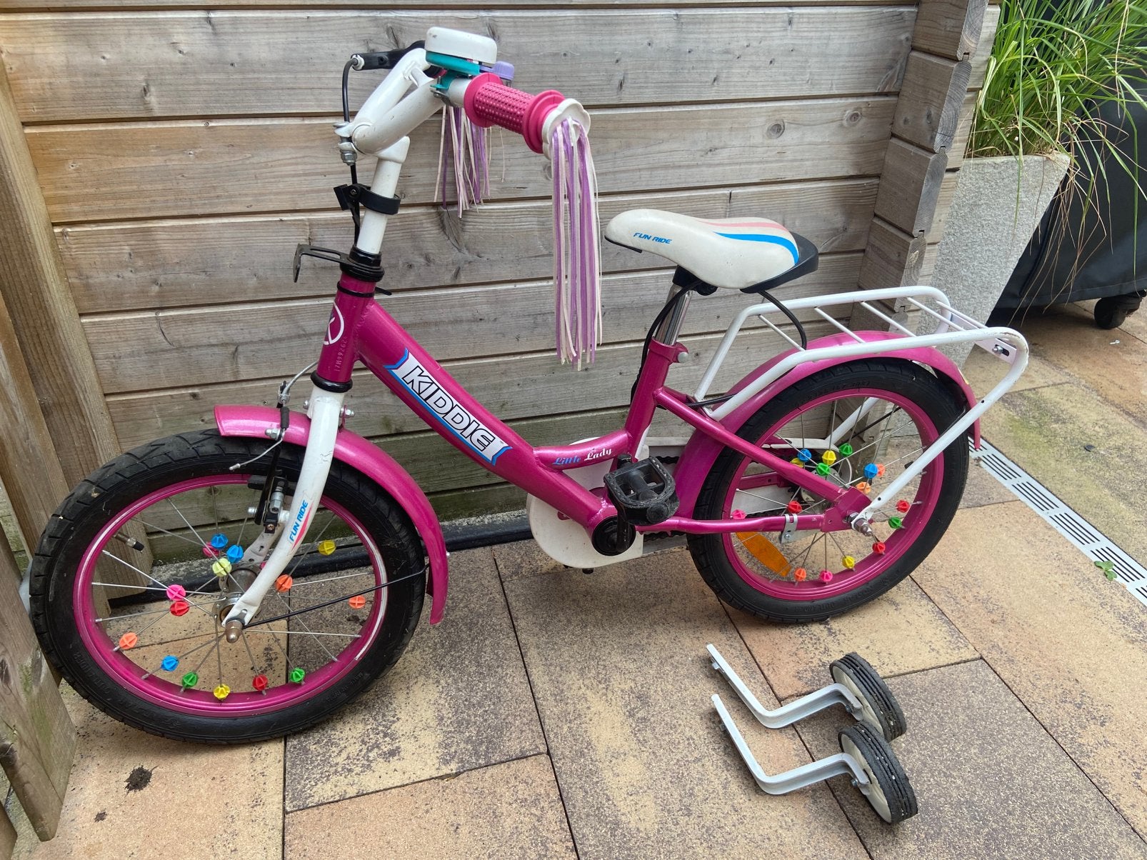 16 inch kiddie fiets, Ophalen, Terugtraprem, Zijwieltjes, 16 tot 20 inch