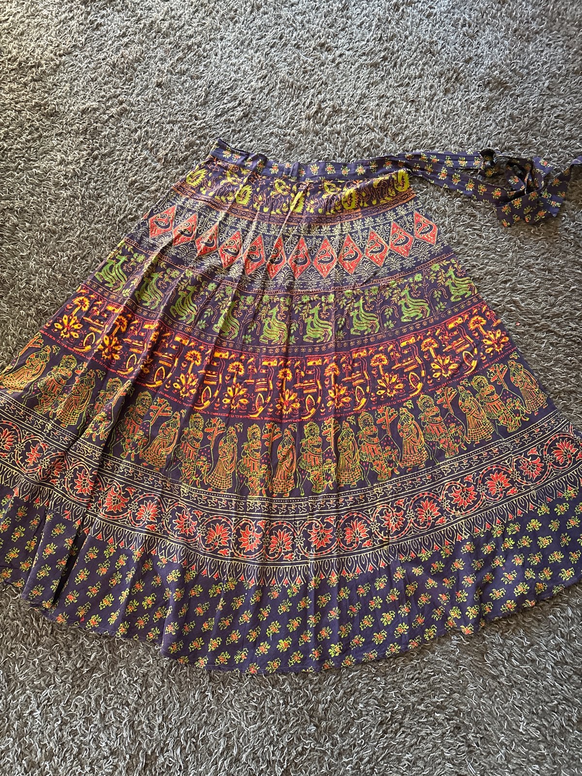 Batik Bohemian wikkelrok met kleurrijke print, Kleding | Dames, Meerkleurig, Zo goed als nieuw, Knielengte, Ophalen