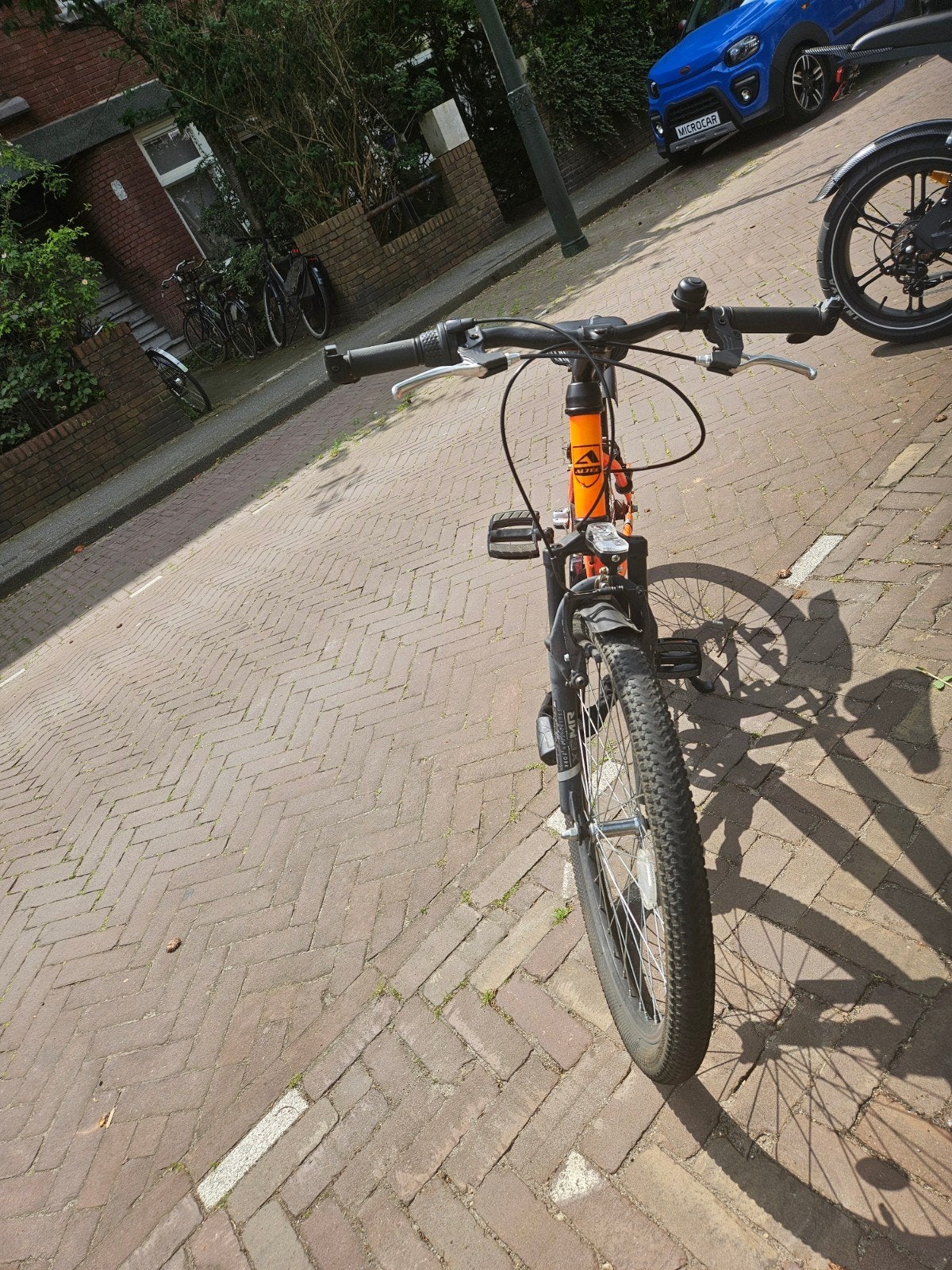 Jongensfiets Altec Attack 20 inch - Oranje, Fietsen en Brommers, Fietsen | Jongens, Ophalen of Verzenden, Gebruikt, Terugtraprem