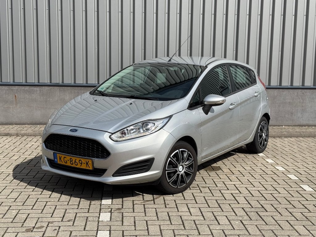 Ford Fiësta 1.0 48KW/65PK 5D 2016 Grijs Nieuwe Riem Carplay, Auto's, Stof, 40 €/maand, 525 kg, 23 km/l