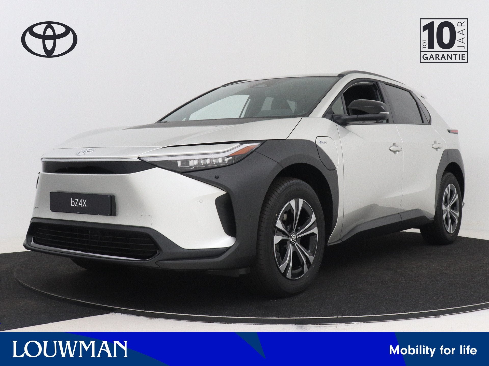 Toyota Bz4x Dynamic 71 kWh (bj 2025, automaat), 12 maanden, Stof, 1885 kg, 33 min