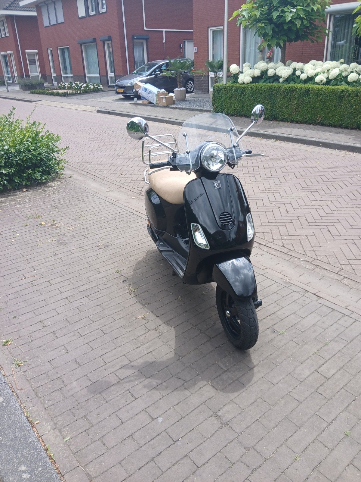 Vespa LX 70cc Polini - Zeer Nette Staat, Fietsen en Brommers, Ophalen of Verzenden