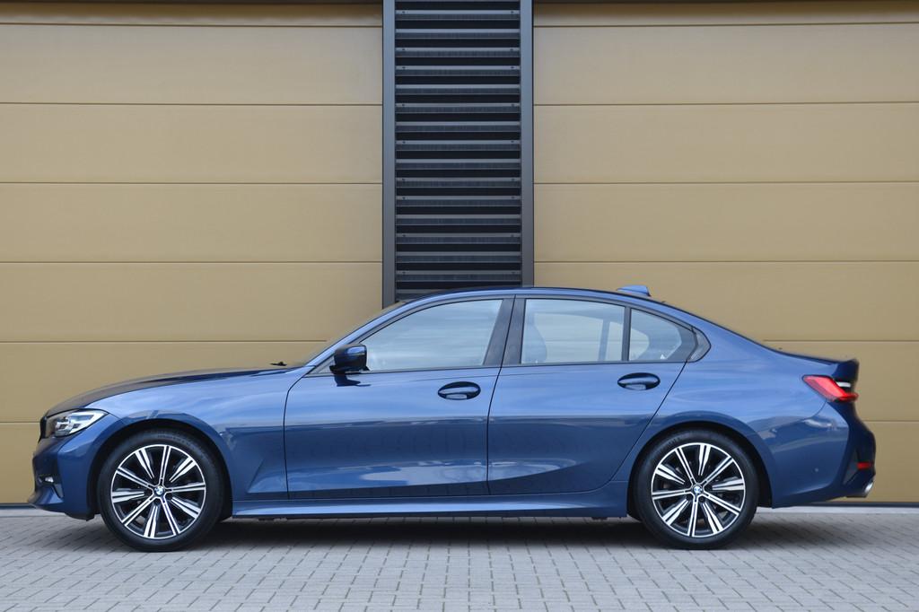 BMW 3 Serie 318i Executive Edition * Sportstoelen * Hifi * T, Auto's, BMW, Automaat, 1998 cc, Achterwielaandrijving, Gebruikt