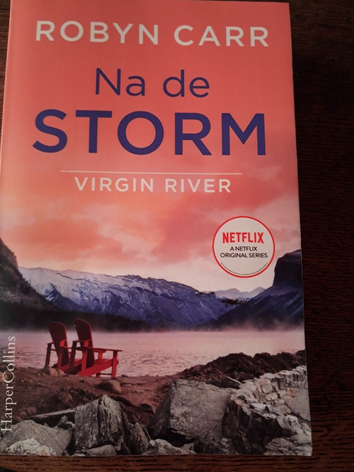 Na de Storm - Virgin River (Robyn Carr) - Netflix serie, Boeken, Ophalen of Verzenden, Gelezen, Robyn Carr, Europa overig