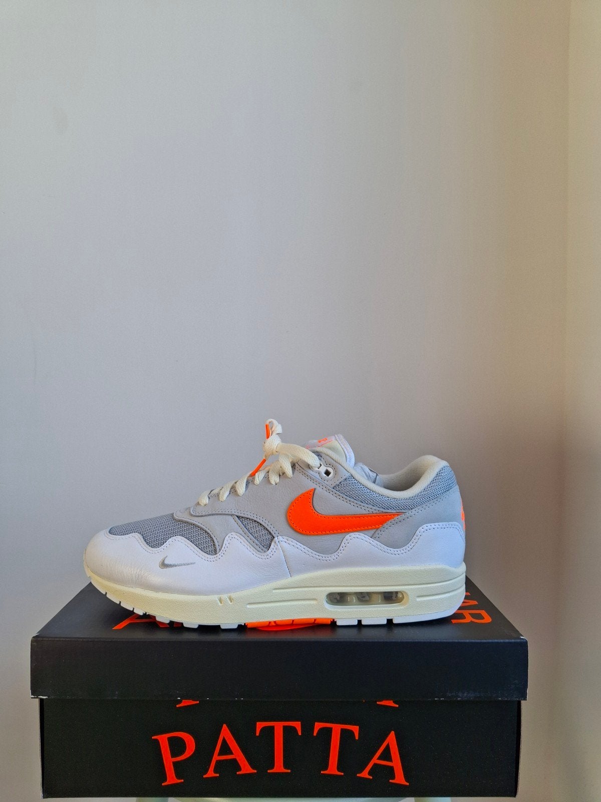 Nike Air Max 1 Patta Waves 'White Hyper Crimson', Nike air max, Overige kleuren, Nieuw, Ophalen of Verzenden