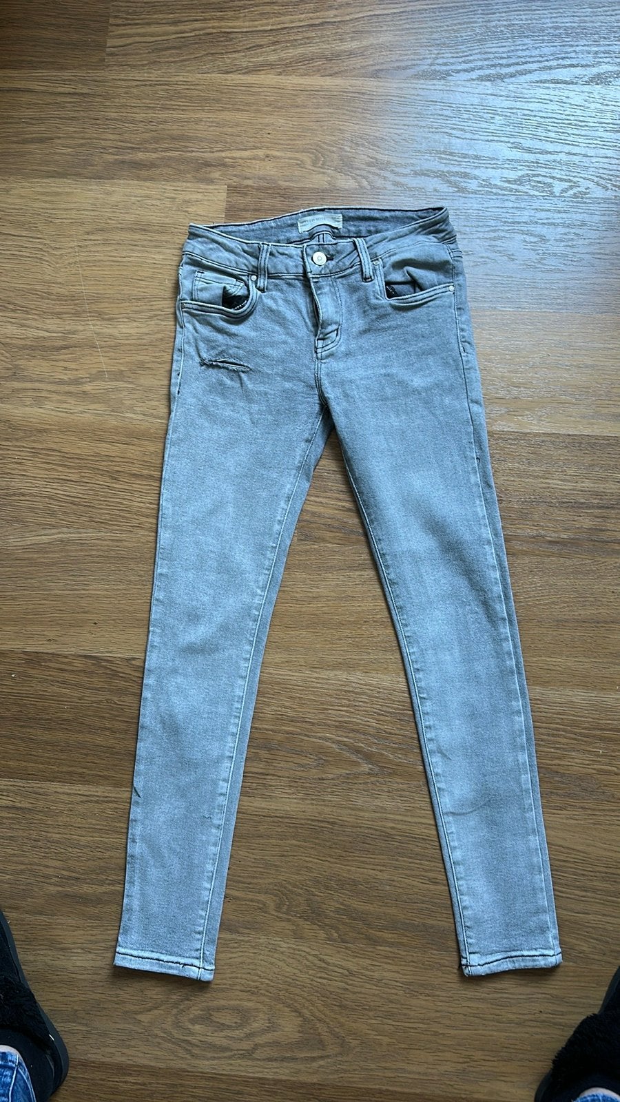 Hello Miss - Grijze skinny jeans maat 40, Ophalen of Verzenden, Gedragen, Grijs, W30 - W32 (confectie 38/40)