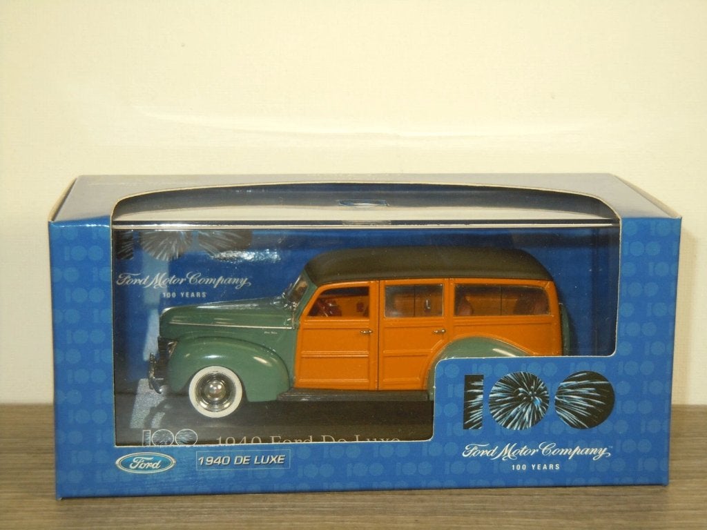 1940 Ford De Luxe Modelauto - Ford Motor Company 100 Jaar, Overige merken, Auto, Verzenden, Onbekend