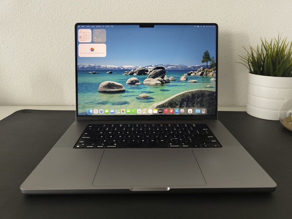 Apple MacBook Pro 2021 - M1 Max 10 Core - 24Core GPU - 32GB, MacBook Pro, 1 TB of meer, Gebruikt, 2 tot 3 Ghz