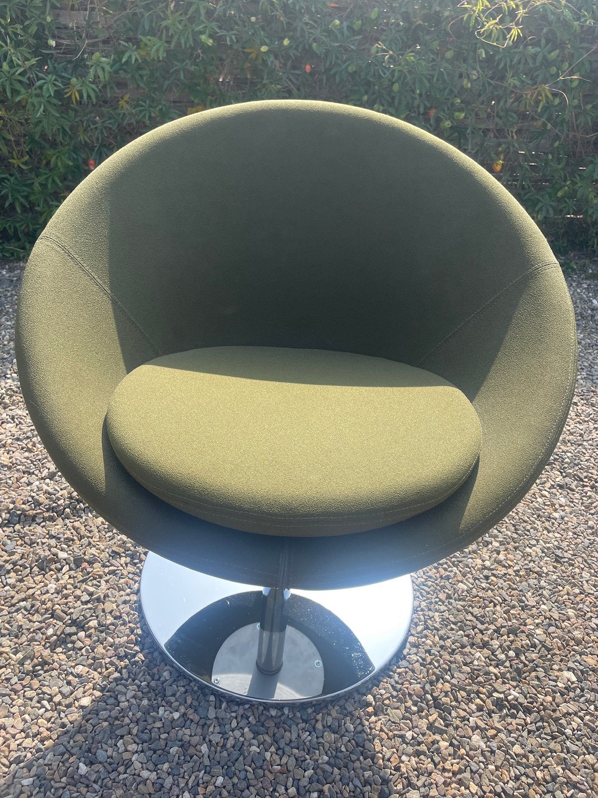Allermuir stoel. Conic chair. Olijf groen. Design stoel, Ophalen, Zo goed als nieuw, 75 tot 100 cm, 50 tot 75 cm