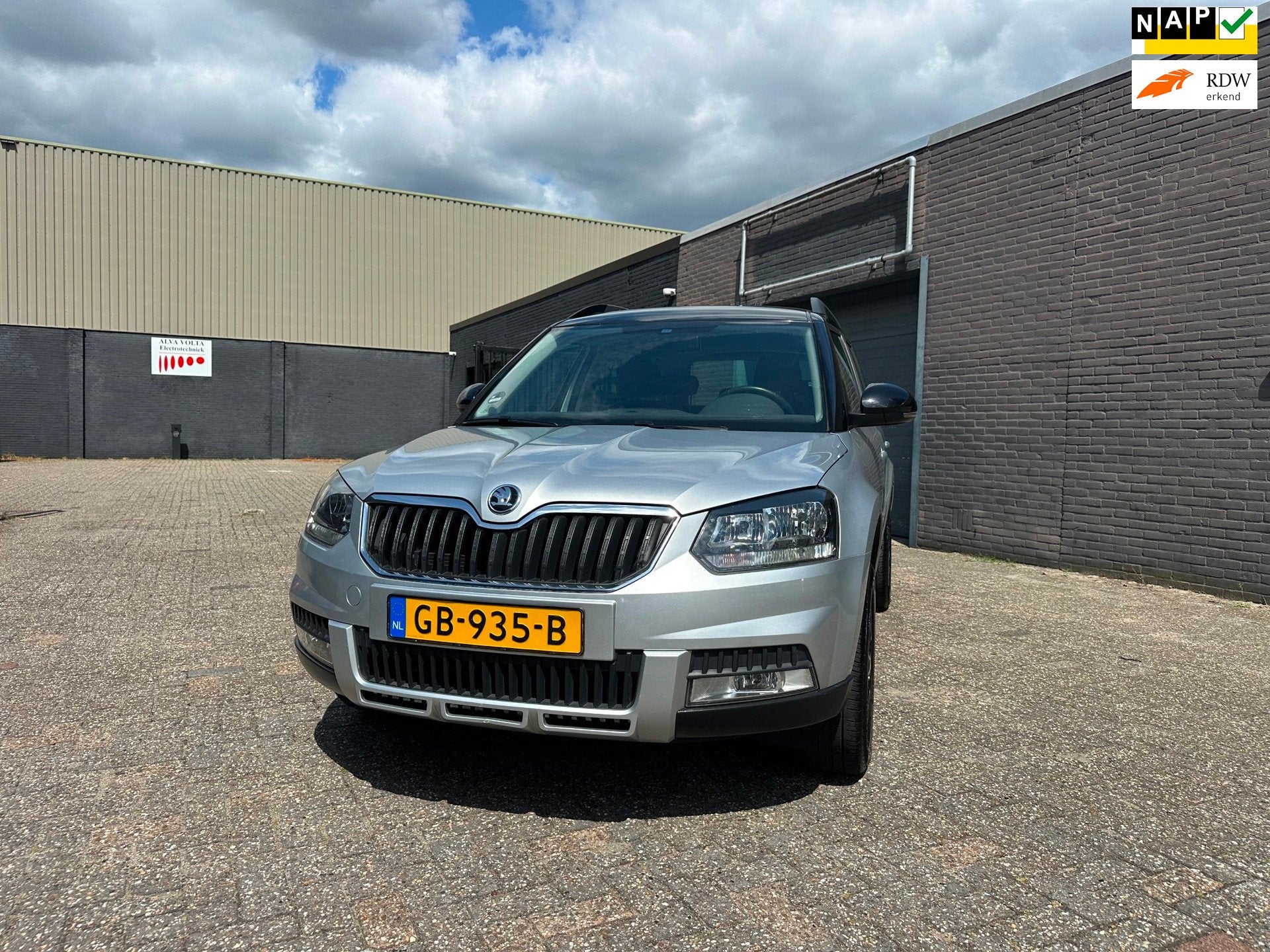 Skoda Yeti Outdoor 1.4 TSI Adventure Aut. Camera Clima Cruis, Auto's, Skoda, Euro 5, Gebruikt, 4 cilinders, 700 kg