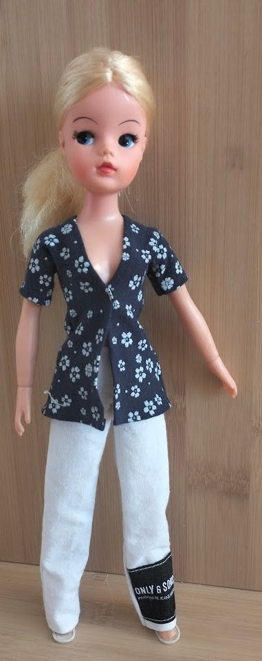 11"Sindy doll fashion by A.R.O, Verzenden, Fashion Doll