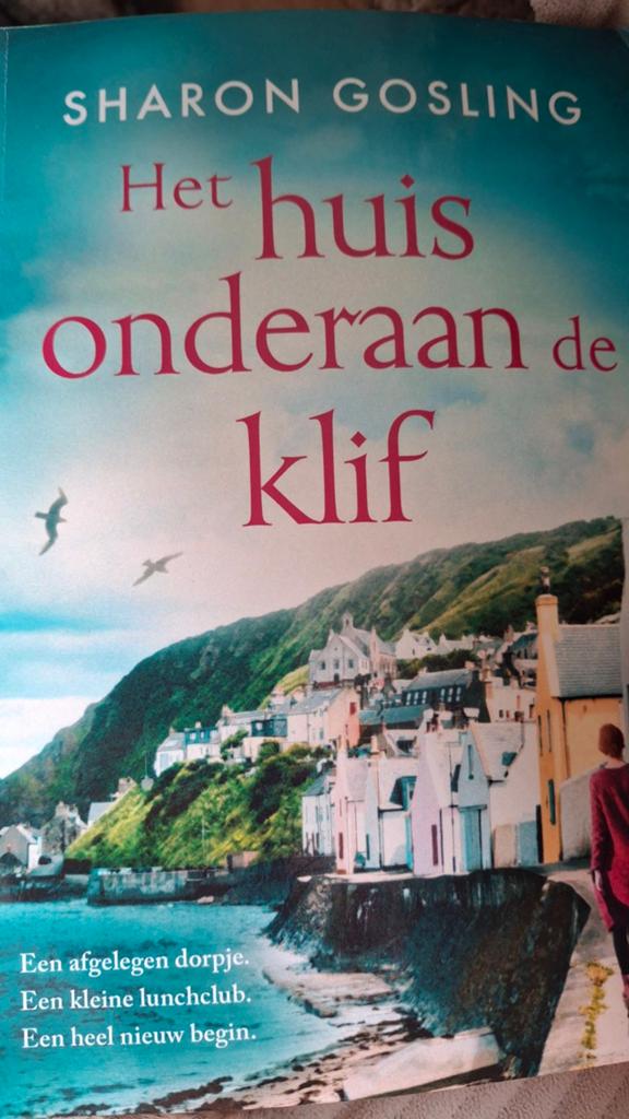 Sharon Gosling - Het huis onderaan de klif - special Lidl, Ophalen of Verzenden, Zo goed als nieuw, Sharon Gosling