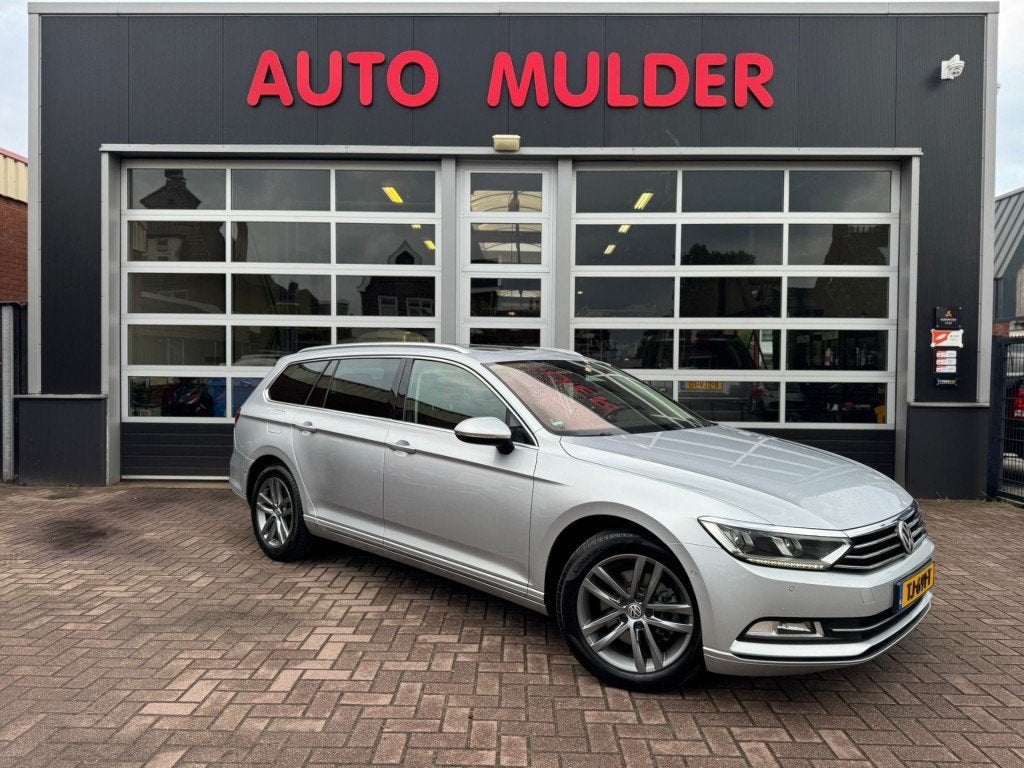Volkswagen PASSAT  VARIANT 1.4 TSI ACT 150PK HIGHLINE / MASS, Voorwielaandrijving, Gebruikt, Euro 6, 4 cilinders