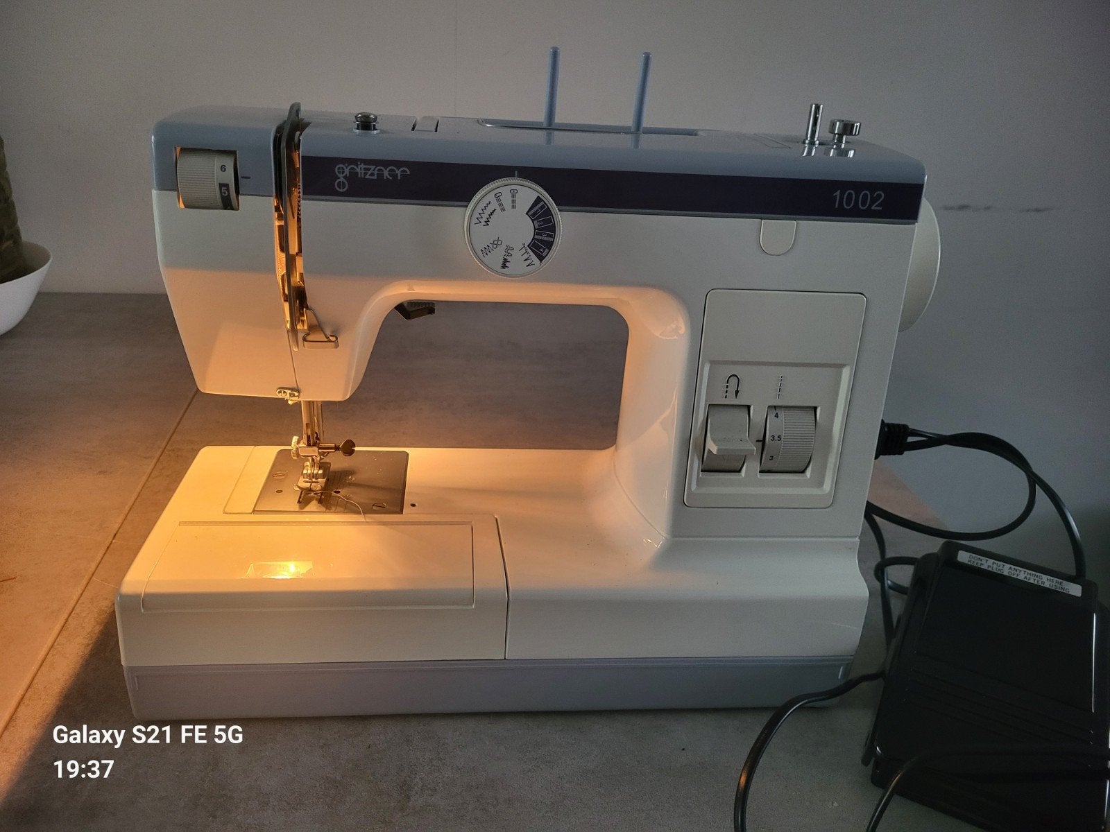 bijna nieuwe Gritzner 1002 naaimachine, Ophalen, Zo goed als nieuw, Naaimachine, Pfaff