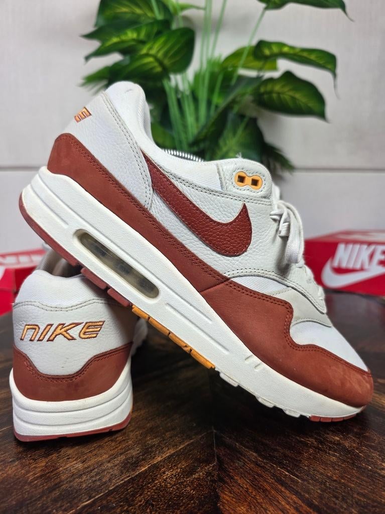Nike Air Max 1 LX Rugged Orange maat 46, Wit, Nike, Ophalen of Verzenden, Nike