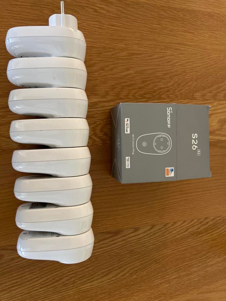Sonoff S26R2TPF Wifi Smart Plug (8 stuks), Ophalen of Verzenden, Zo goed als nieuw, Stekker