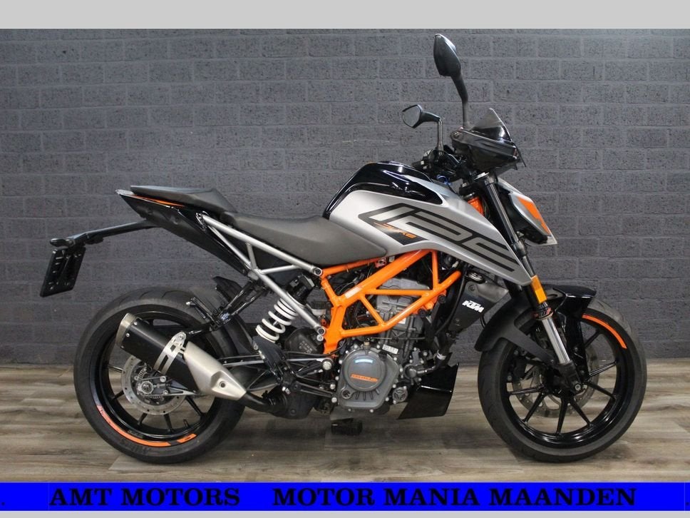 KTM 125 DUKE ABS (bj 2021) 27.131 km Grijs Oranje Zeer Mooi, KTM, Bedrijf, Onbekend, 124 cc