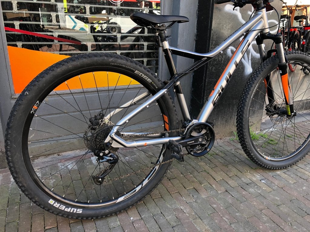 Fietshokje Houtplein: Bulls Scharptail 3 MTB, Gebruikt, Hardtail, Heren, Niet ingevuld