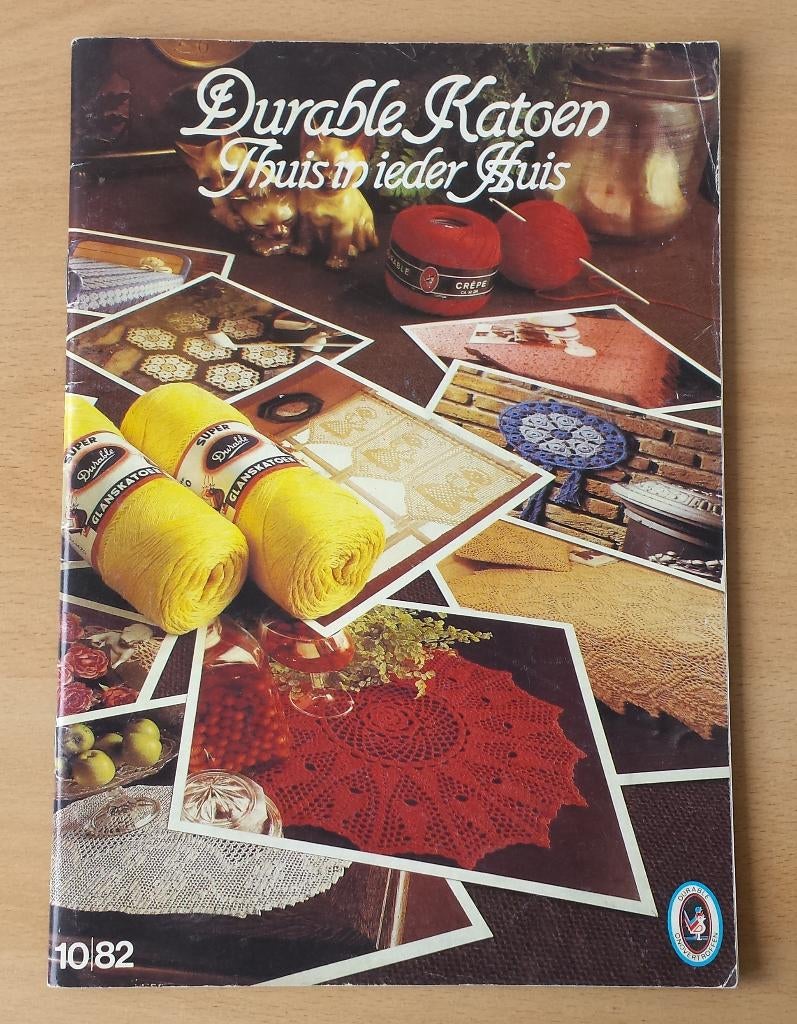 Haken - Durable Katoen, Thuis in ieder Huis - nr.10 - 1982, Hobby en Vrije tijd, Breien en Haken, Gebruikt, Patroon of Boek, Nvt