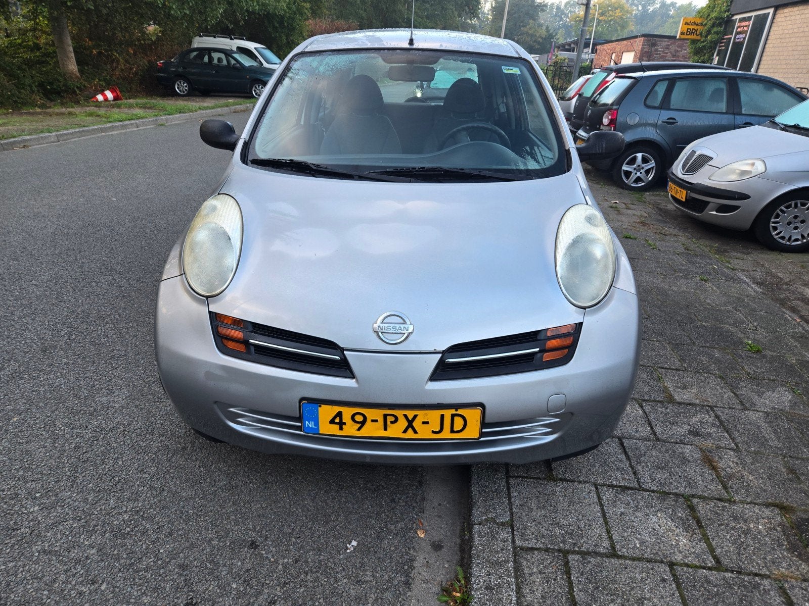 Nissan Micra 1.0 3DR 2004 Grijs, 31 €/maand, 4 cilinders, Origineel Nederlands, Micra