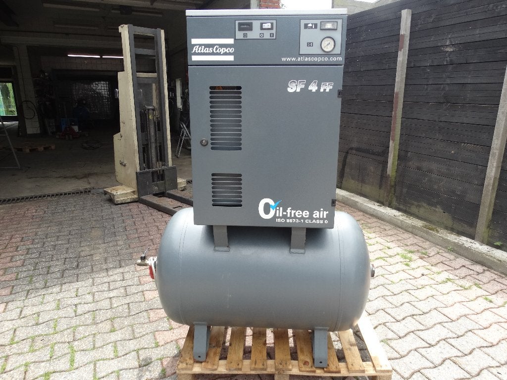 ATLAS COPCO SCROLLCOMPRESSOR 3,7KW  500l. per min, Gebruikt, Ophalen of Verzenden, 200 tot 400 liter/min, Olievrij