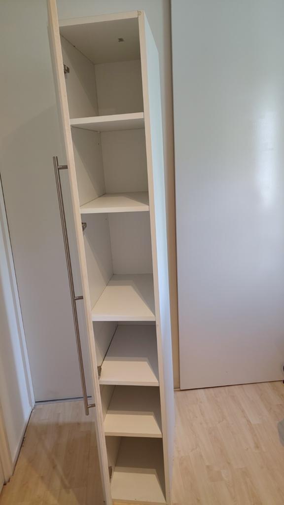 Smalle kast 190 hoog, Ophalen