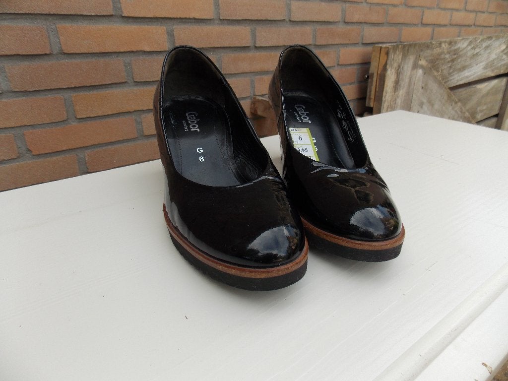 Gabor comfort zwarte lakschoen maat G/39, Kleding | Dames, Schoenen met lage hakken, Zwart, Gabor, Ophalen of Verzenden