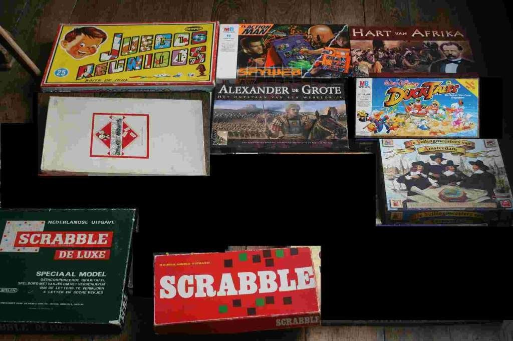 9 x spellen scrabble, 999 games, ducktales,..., Ophalen of Verzenden, Zo goed als nieuw