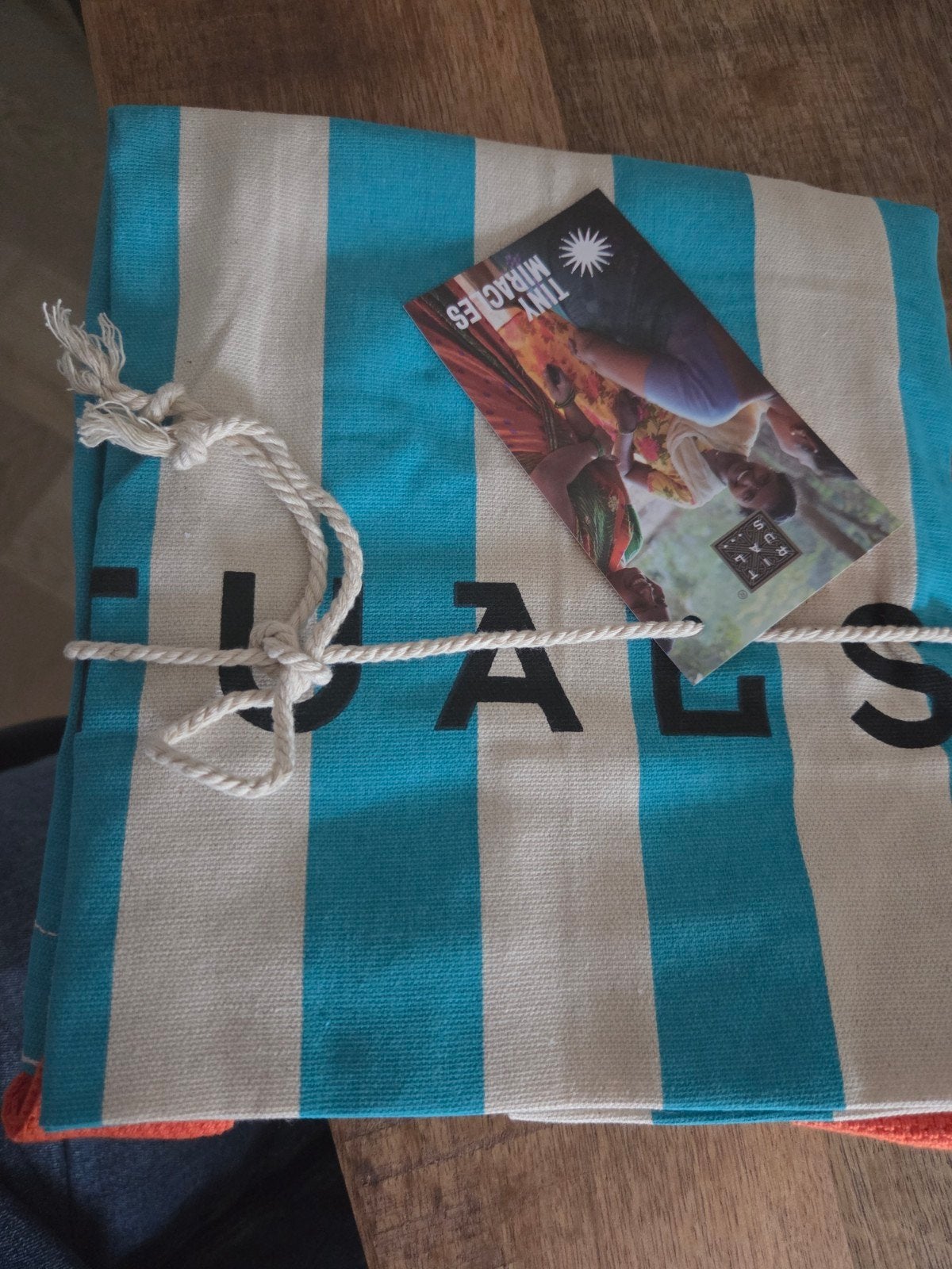 Nieuwe Rituals strandtas - Turquoise/Wit gestreept, Huis en Inrichting, Badkamer | Badtextiel en Accessoires, Ophalen of Verzenden