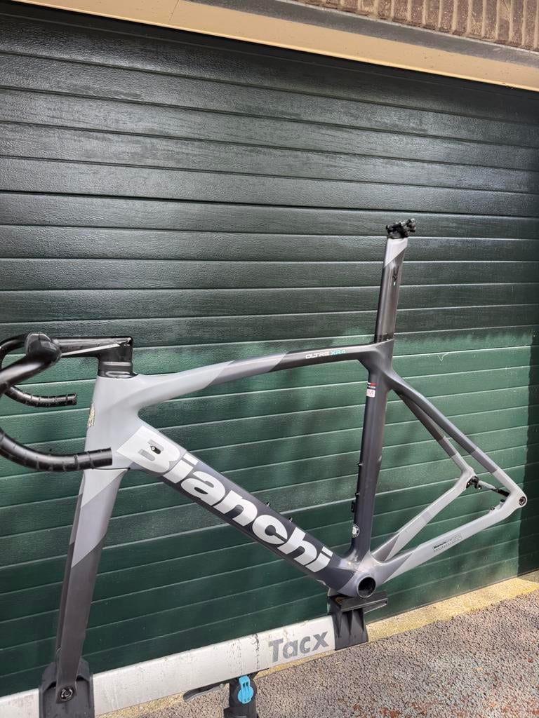 Bianchi Oltre XR4 disc frameset 57, Fietsen en Brommers, Fietsen | Racefietsen, Overige merken, 28 inch, Gebruikt, Carbon