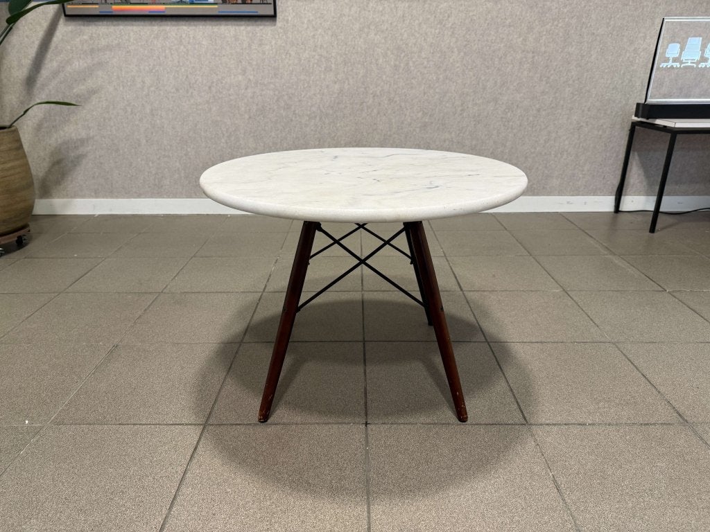 Vitra | Custom | Salontafel | Carrara Marmer | 1x, Vitra, Gebruikt, Vitra Artifort Cassina Fritz Hansen Eames Gispen Pastoe Hay