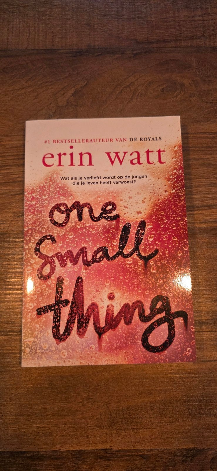 One Small Thing - Erin Watt (De Royals Bestsellerauteur), Ophalen of Verzenden, Zo goed als nieuw, Erin Watt, Nederland