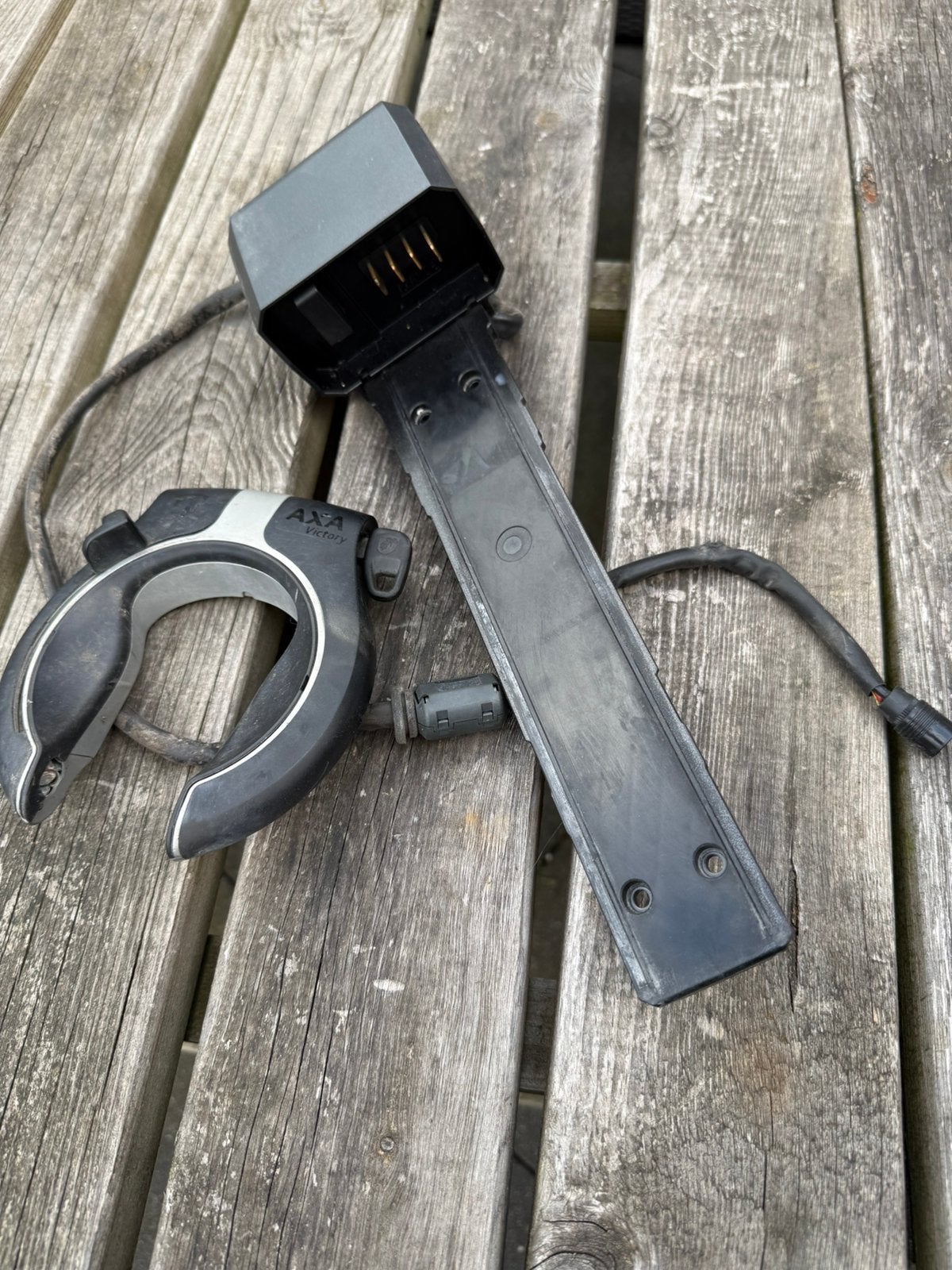Shimano Steps Accu Docking Incl Axa Defender Slot., Ophalen of Verzenden, Zo goed als nieuw