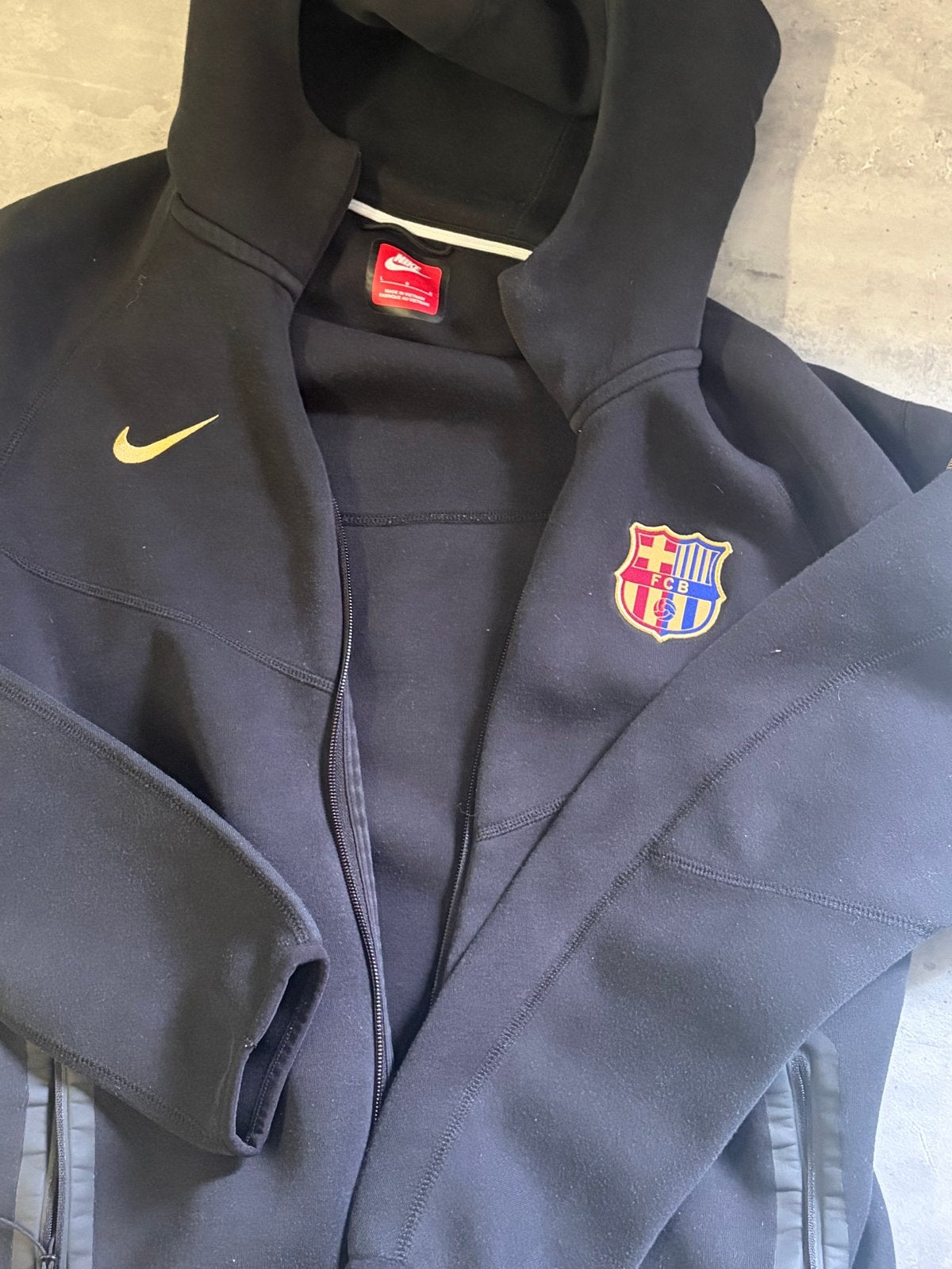 Barcelona Nike Tech Fleece Hoodie Maat L, Maat 52/54 (L), Zwart, Ophalen of Verzenden, Zo goed als nieuw