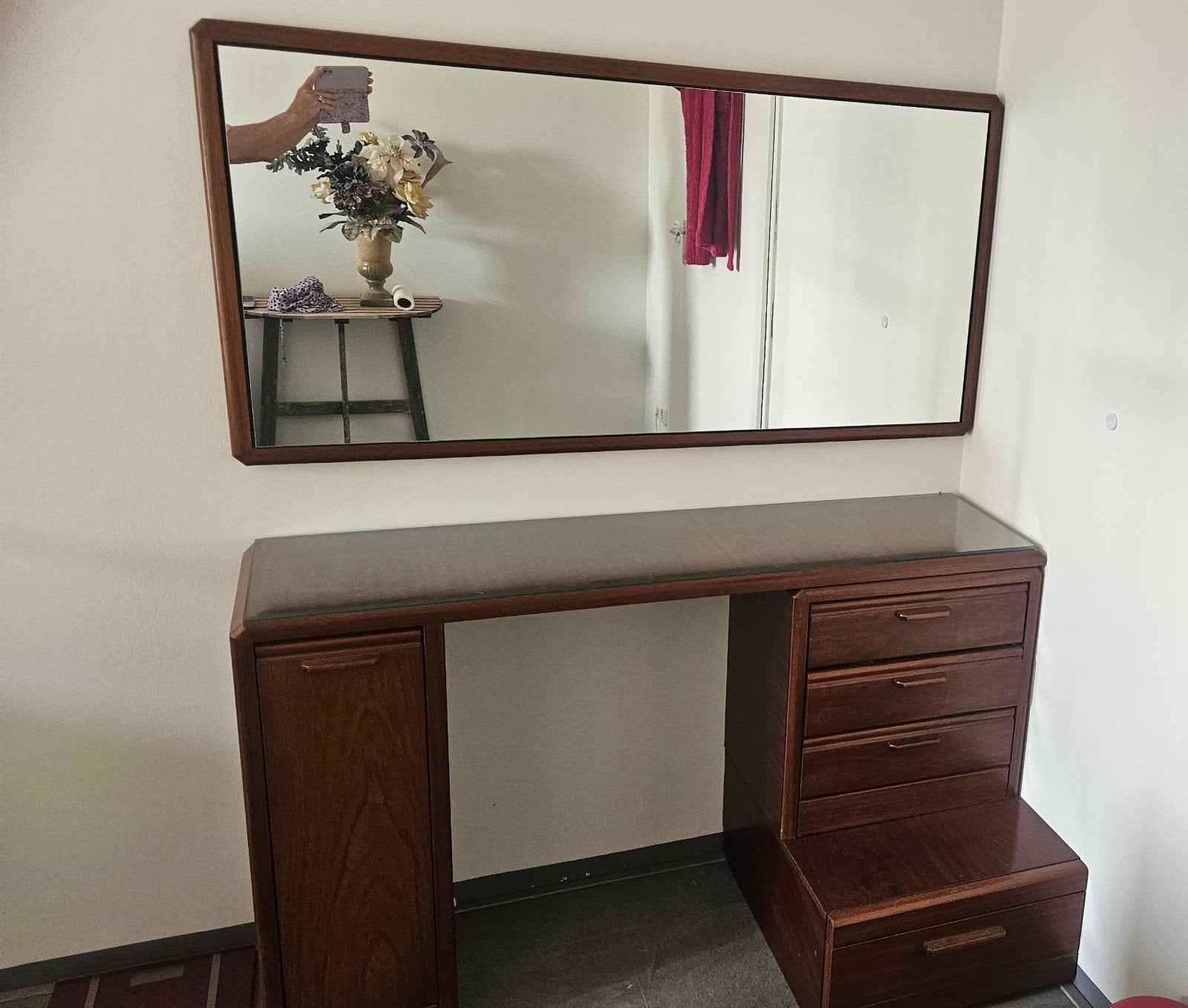 Hülsta kaptafel incl grote spiegel (veel opbergruimte), Huis en Inrichting, Ophalen, Gebruikt, Chic, vintage, modern, 100 tot 150 cm