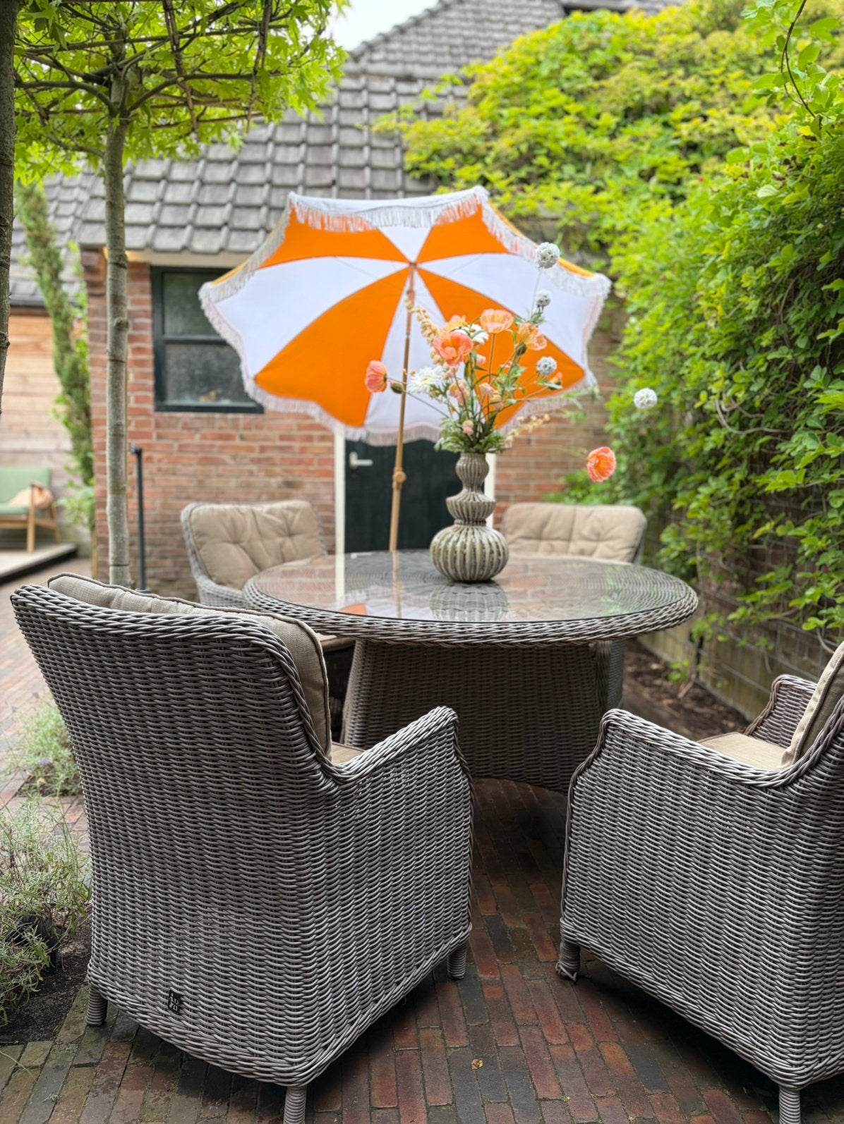 Tuinset Intratuin, Tuin en Terras, Ophalen, 4 zitplaatsen, Kunststof, Gebruikt
