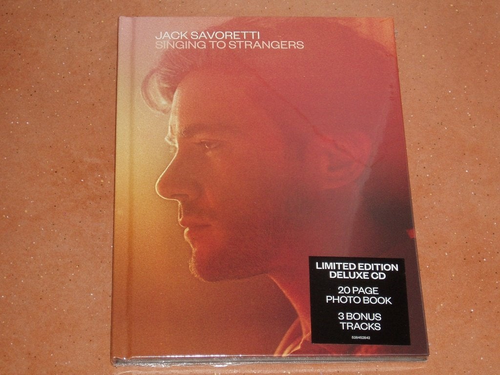 CD Jack Savoretti - Singing to strangers , deluxe edition, Verzenden, Nieuw in verpakking, Pop