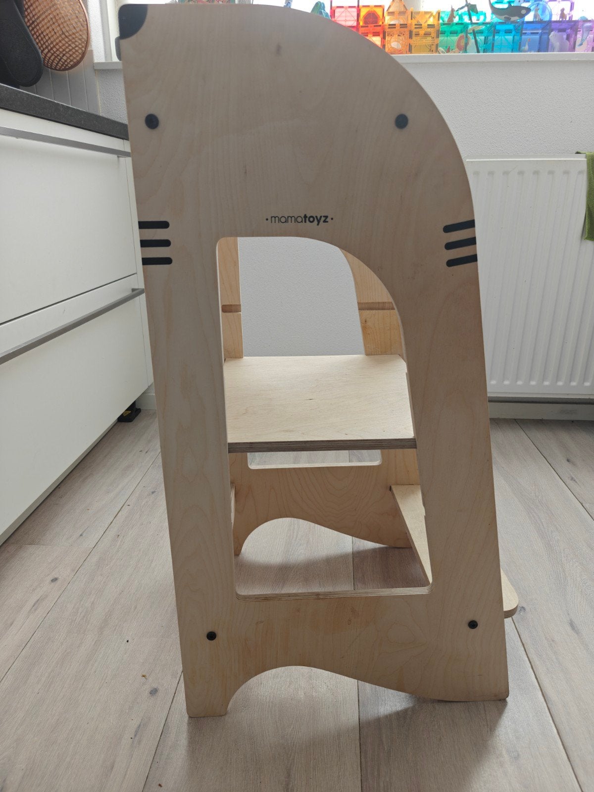 Mamatoyz leertoren, Ophalen, In hoogte verstelbaar, Zo goed als nieuw, Hout