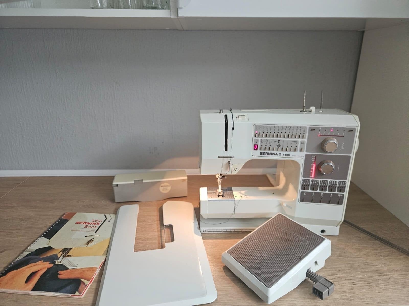 Bernina 1130 Naaimachine, Hobby en Vrije tijd, Naaimachines en Toebehoren, Ophalen, Zo goed als nieuw, Naaimachine, Bernina