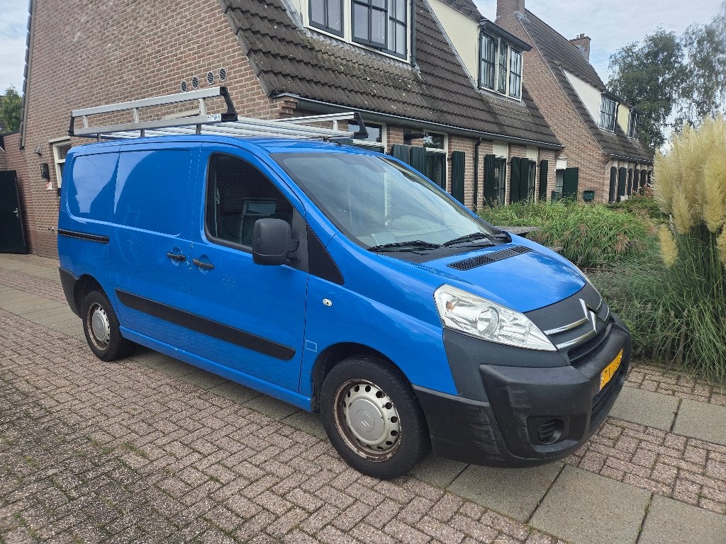 Citroën Jumpy 2.0 Hdif 120 500 1200 L1h1 2010, start niet, Auto's, Voorwielaandrijving, 1800 kg, Zwart, 4 cilinders
