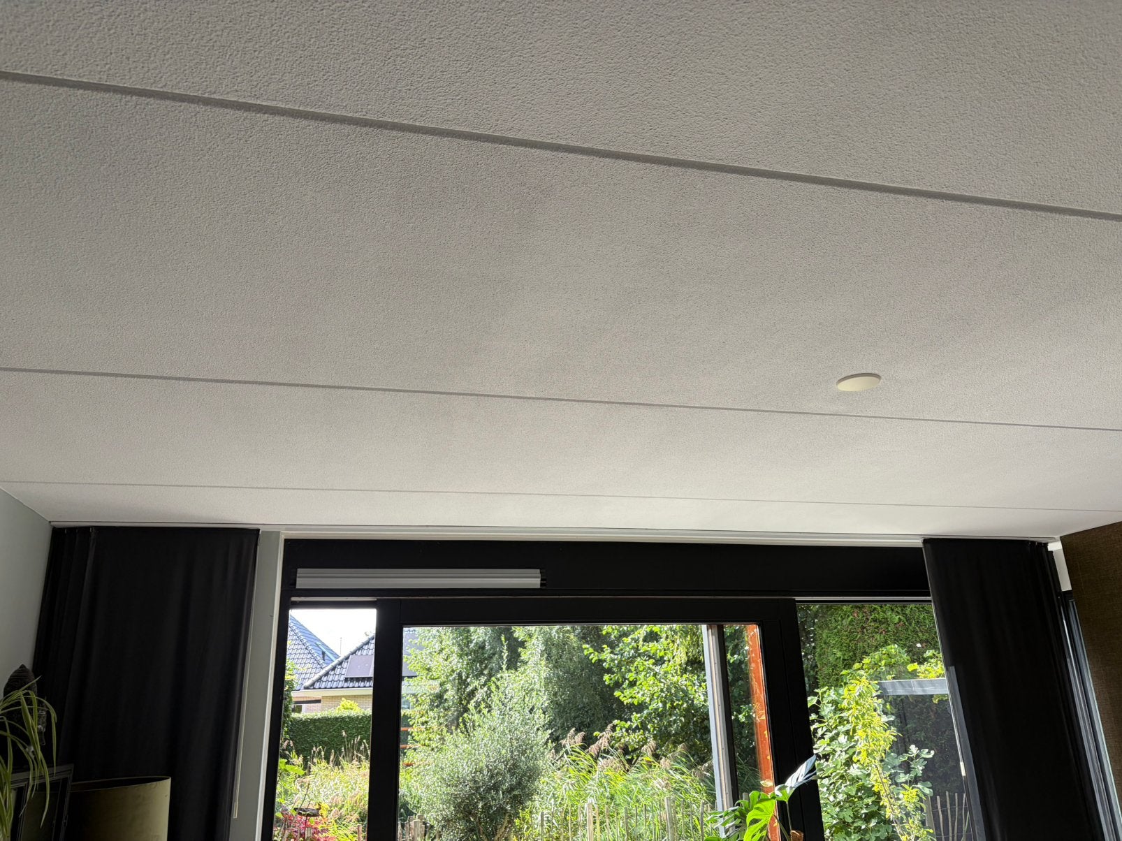 Gordijnrail voor paneelgordijnen 5,44m lang, Huis en Inrichting, Ophalen, Gebruikt, Overige merken, Zonwerend