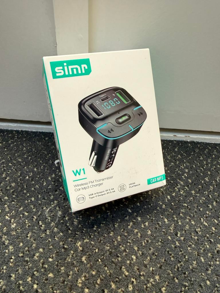 Simr W1 Draadloze FM Transmitter Auto MP3 Oplader, Ophalen, Nieuw